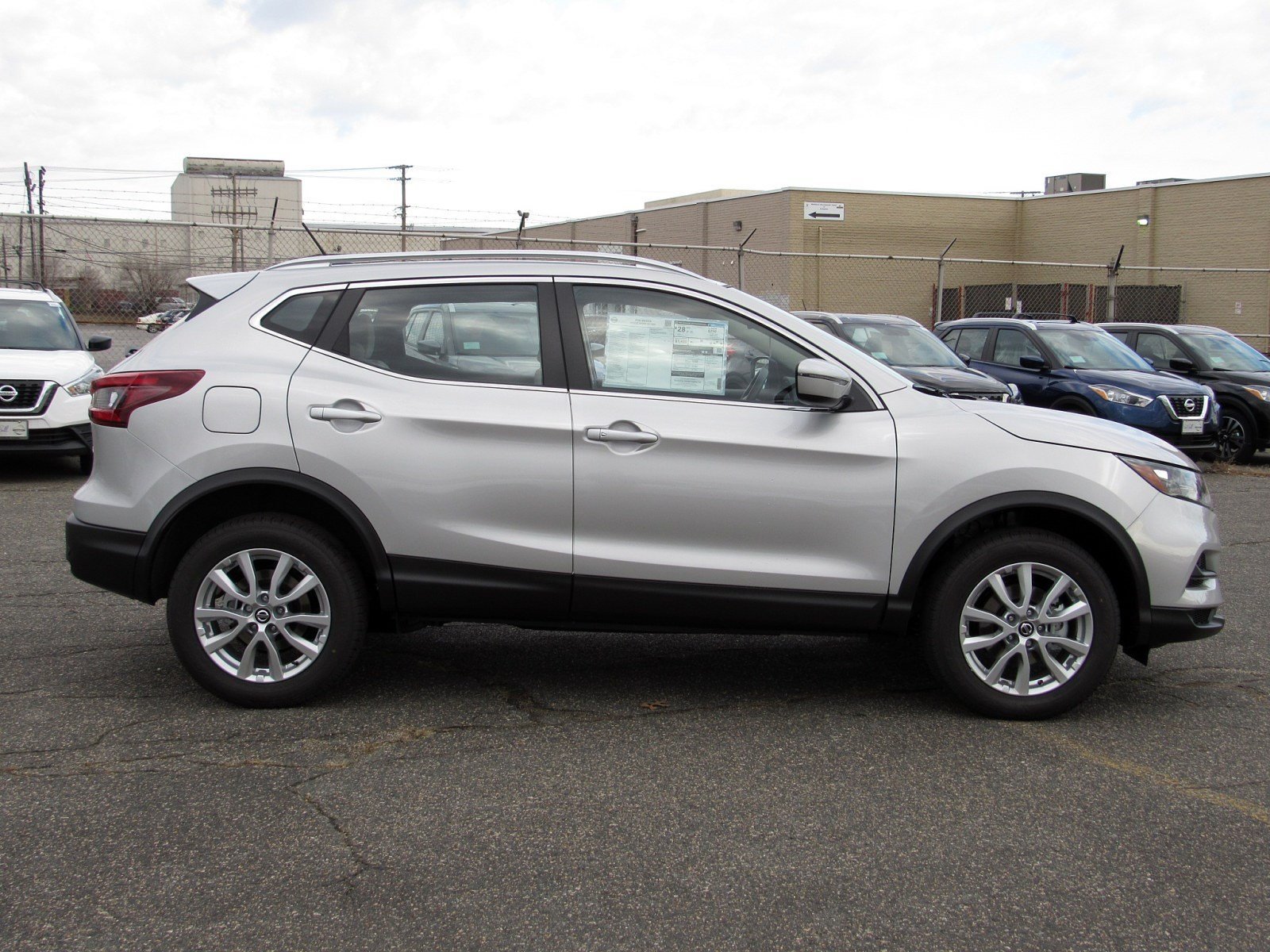 New 2020 Nissan Rogue Sport SV